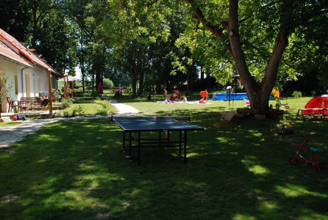 Veverci Dvur Hotel Rosec Exterior foto