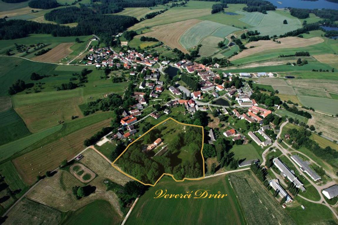 Veverci Dvur Hotel Rosec Exterior foto